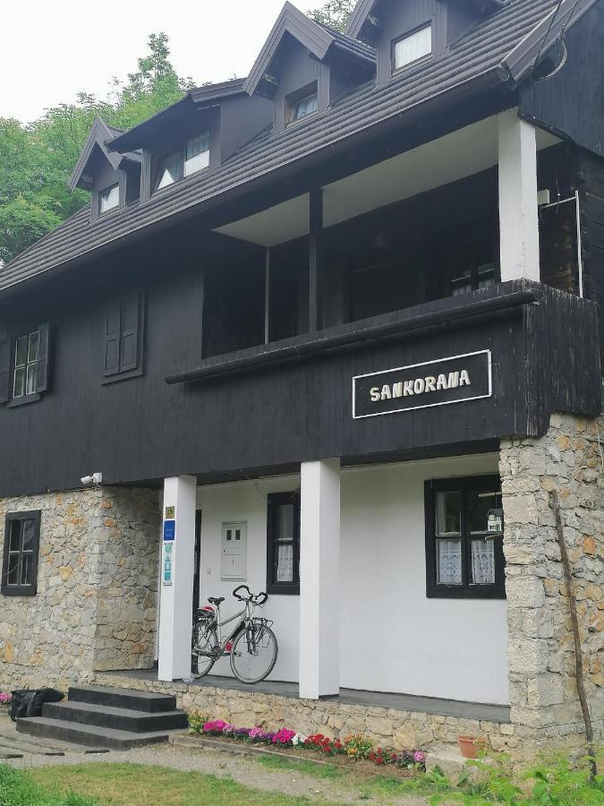 ホテル San Korana Plitvička Jezera エクステリア 写真