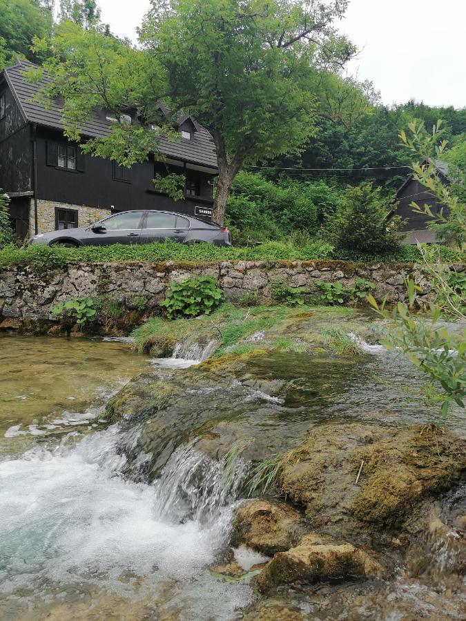 ホテル San Korana Plitvička Jezera エクステリア 写真